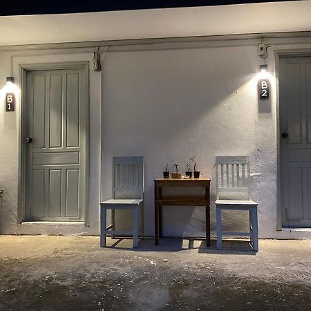 Khonesavane Hostel Луанґпхабанґ Екстер'єр фото